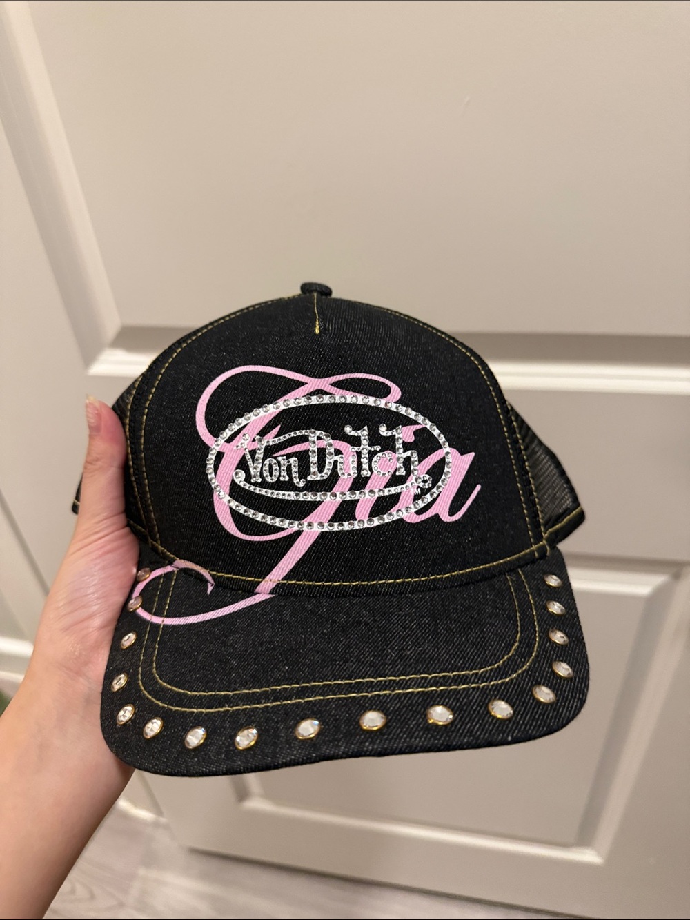 I am gia Von Dutch denim cap